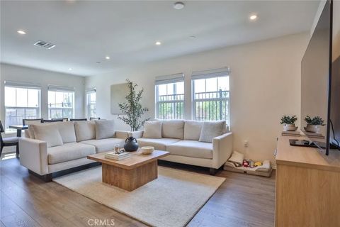 Tiny photo for 6392 Sierra Vista #5, Fontana, CA 92336 (MLS # CV26098237)
