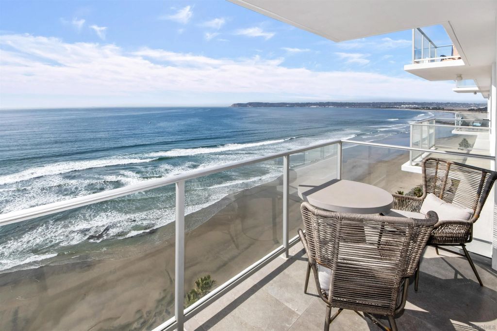 Photo of 1830 Avenida Del Mundo #1608, Coronado, CA 92118 (MLS # 250019165)