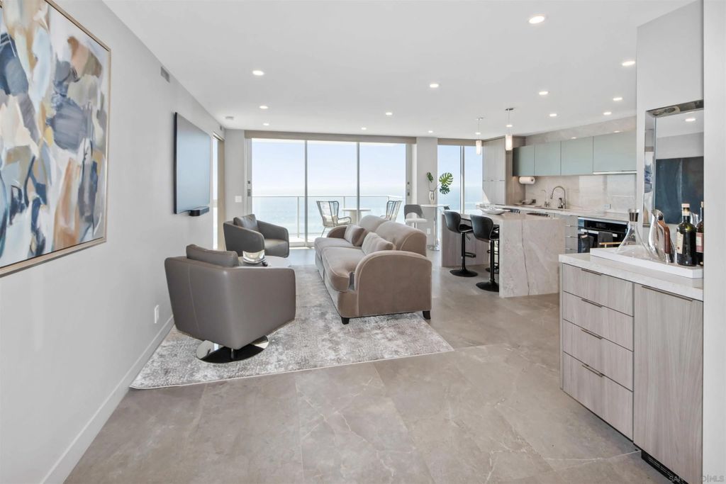 Photo of 1830 Avenida Del Mundo #1608, Coronado, CA 92118 (MLS # 250019165)