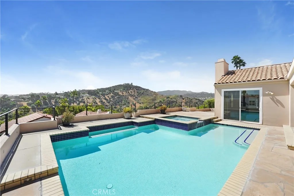 4570 Park Marbella