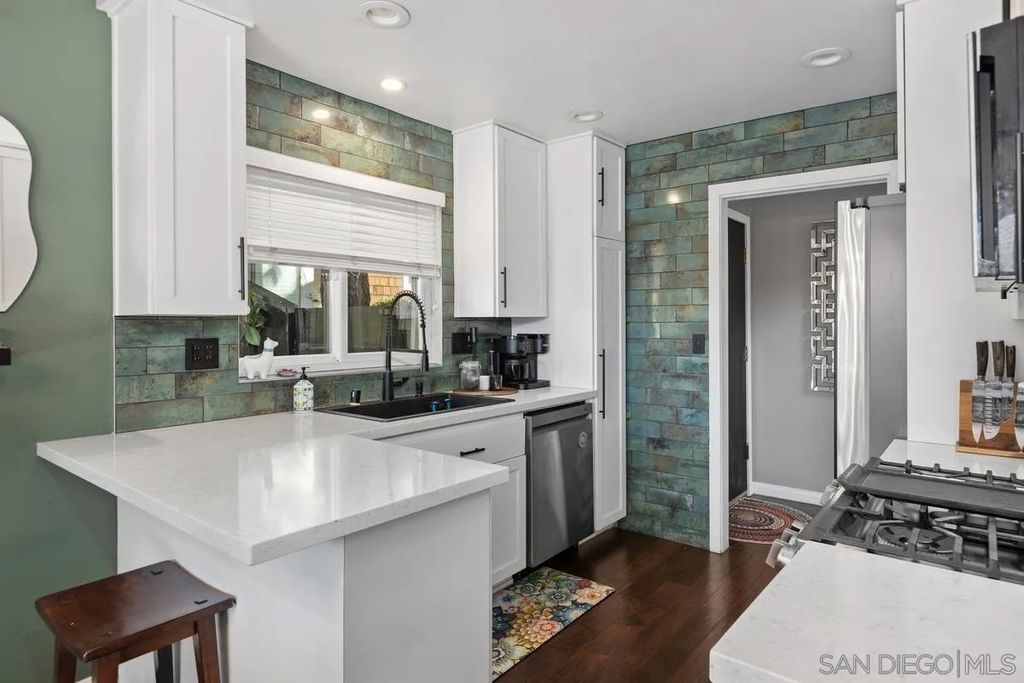 Photo of 1550 Cactusridge St, San Diego, CA 92105 (MLS # 250045852)