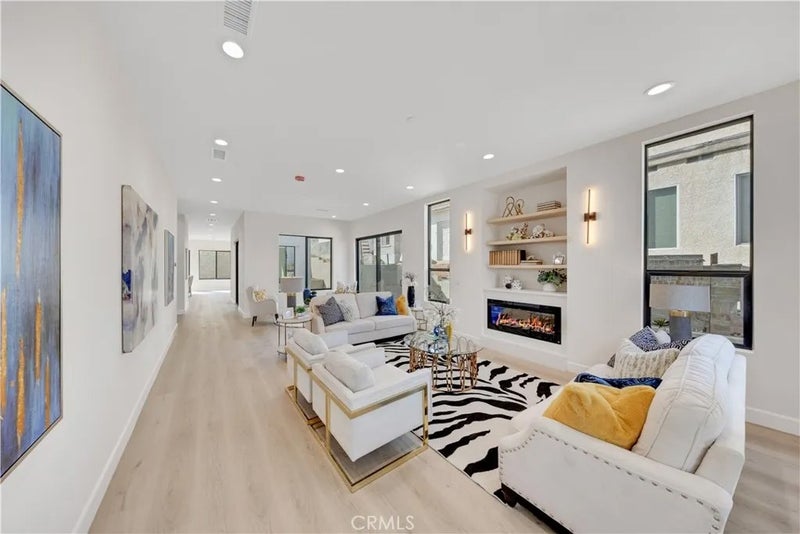 7156 Mooney