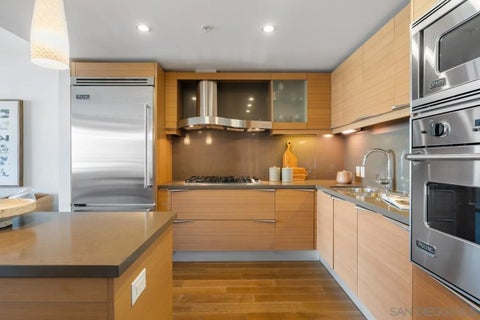 Tiny photo for 1325 Pacific Hwy #706, San Diego, CA 92101 (MLS # 260025303)