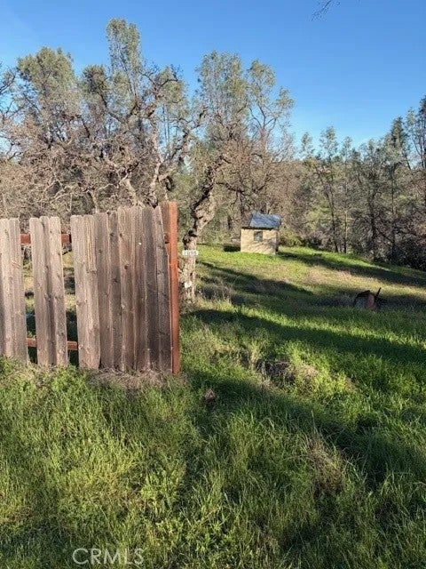 7098 Corral