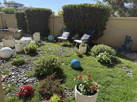 923 Citrine Way San Diego CA 92078