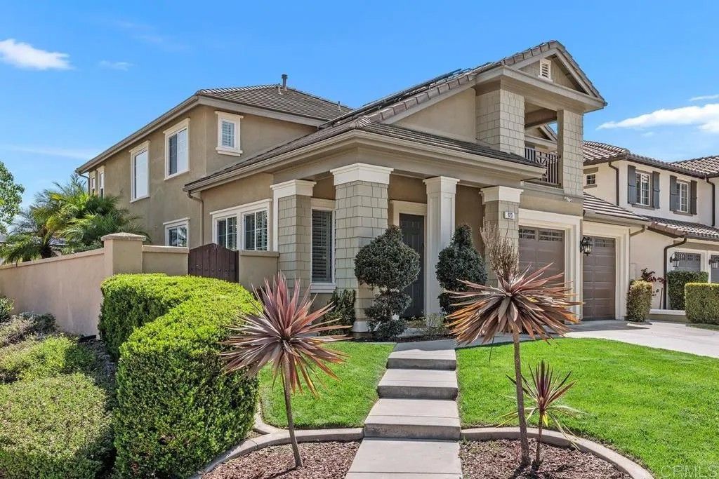Photo of 923 Citrine Way, San Diego, CA 92078 (MLS # NDP2509644)