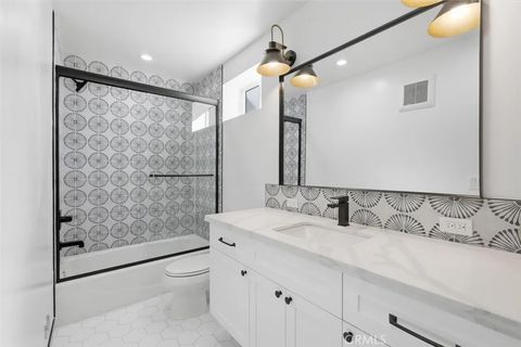 Tiny photo for 617 N Irena Avenue #C, Redondo Beach, CA 90277 (MLS # SB25273043)