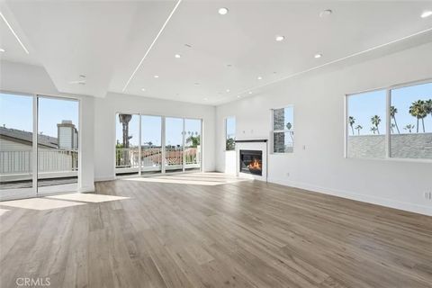 Tiny photo for 617 N Irena Avenue #C, Redondo Beach, CA 90277 (MLS # SB25273043)