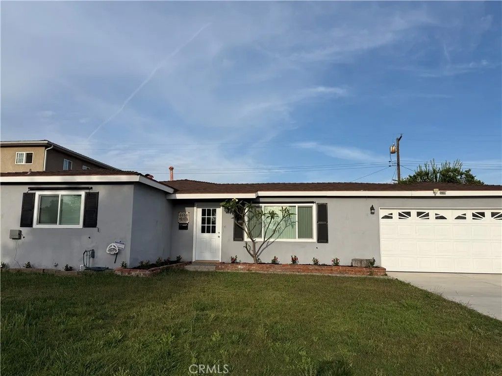 Photo of 4658 N Midsite Ave, Covina, CA 91722 (MLS # CV26089915)