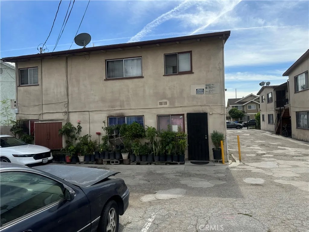 1659 W 207th