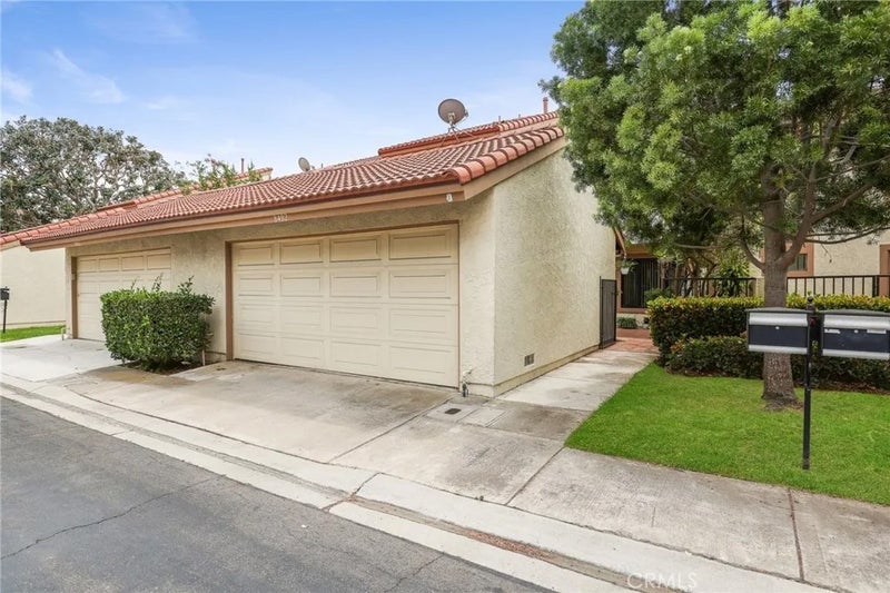 8402 Sunbeam Cir