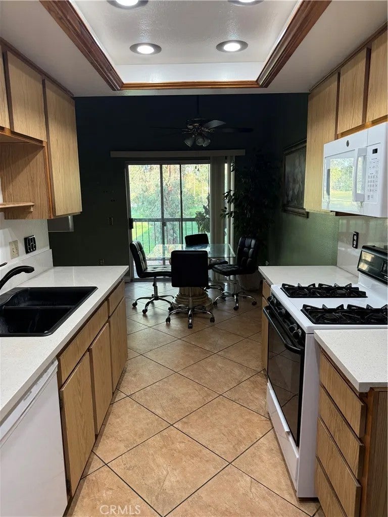 3246 Little Mountain Drive