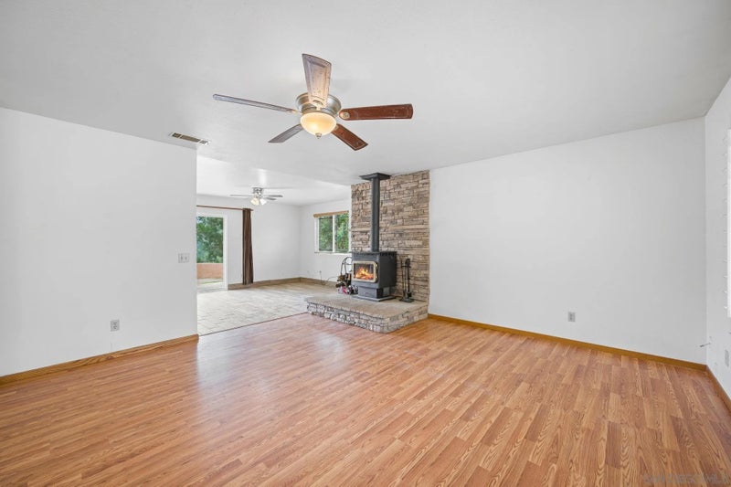 19602 Santee Lane