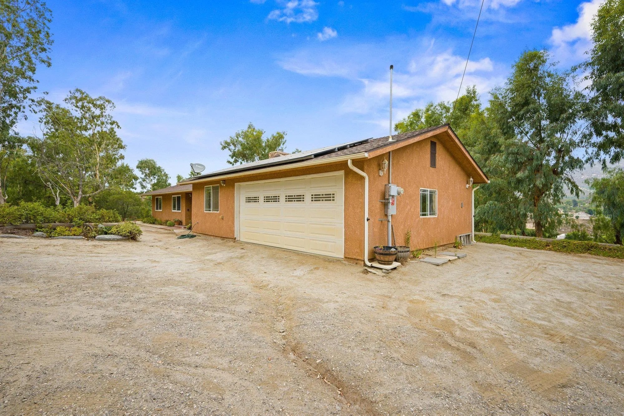 19602 Santee Lane