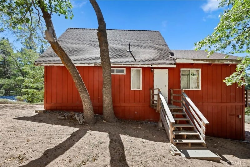 33616 Holcomb Creek