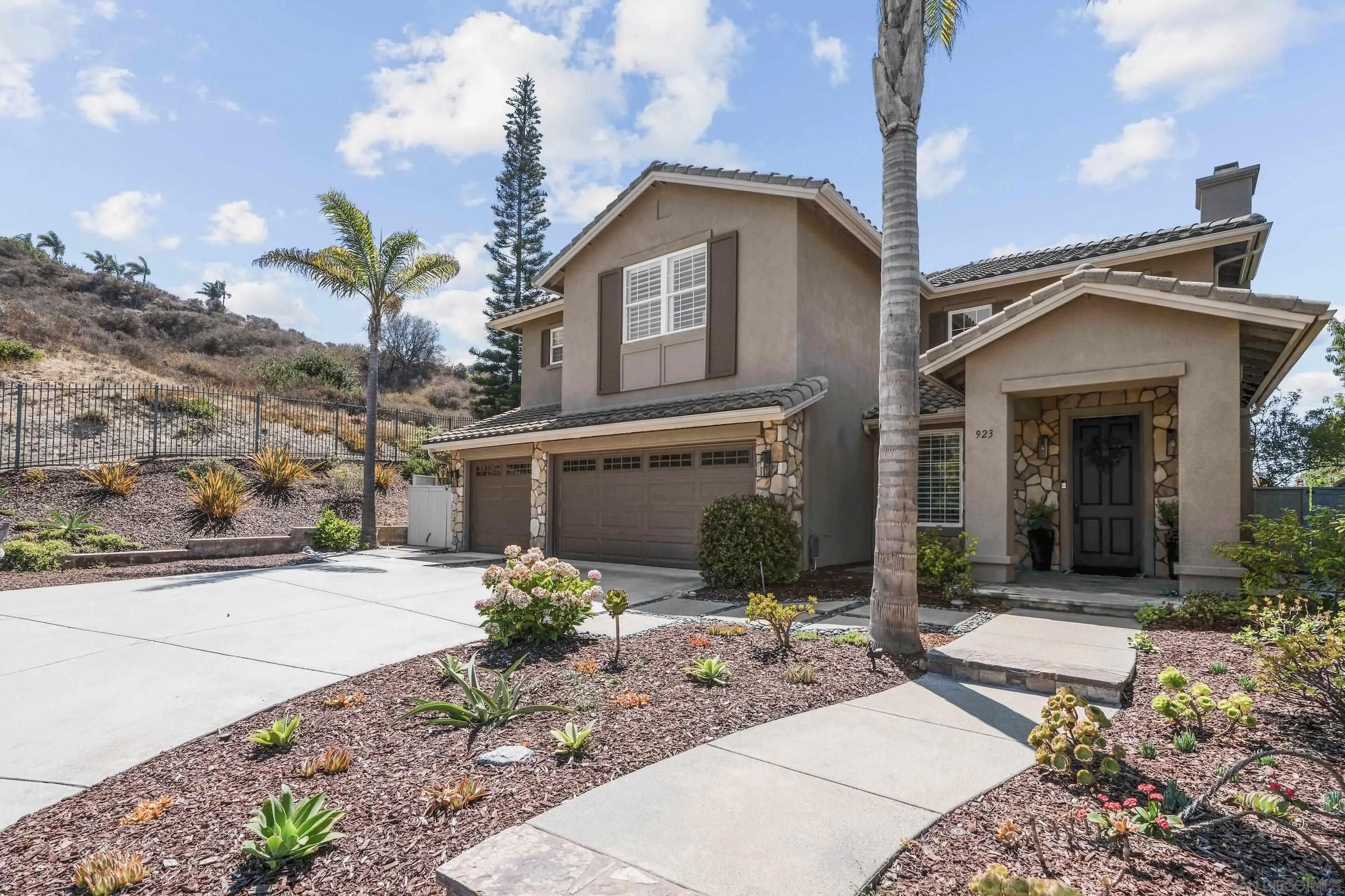 923 Merlo Ct