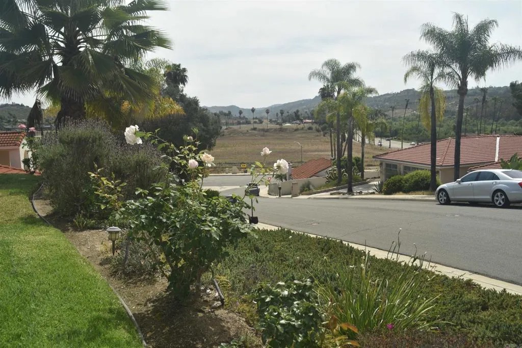 5436 Fairgreen Way