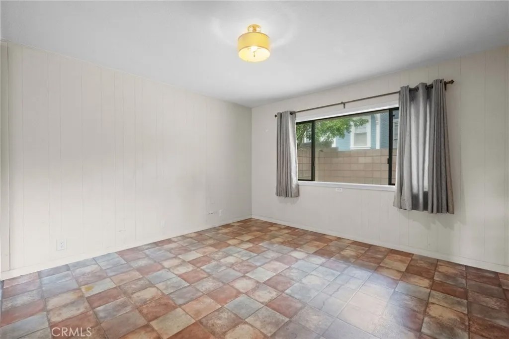 361 W 6th Street