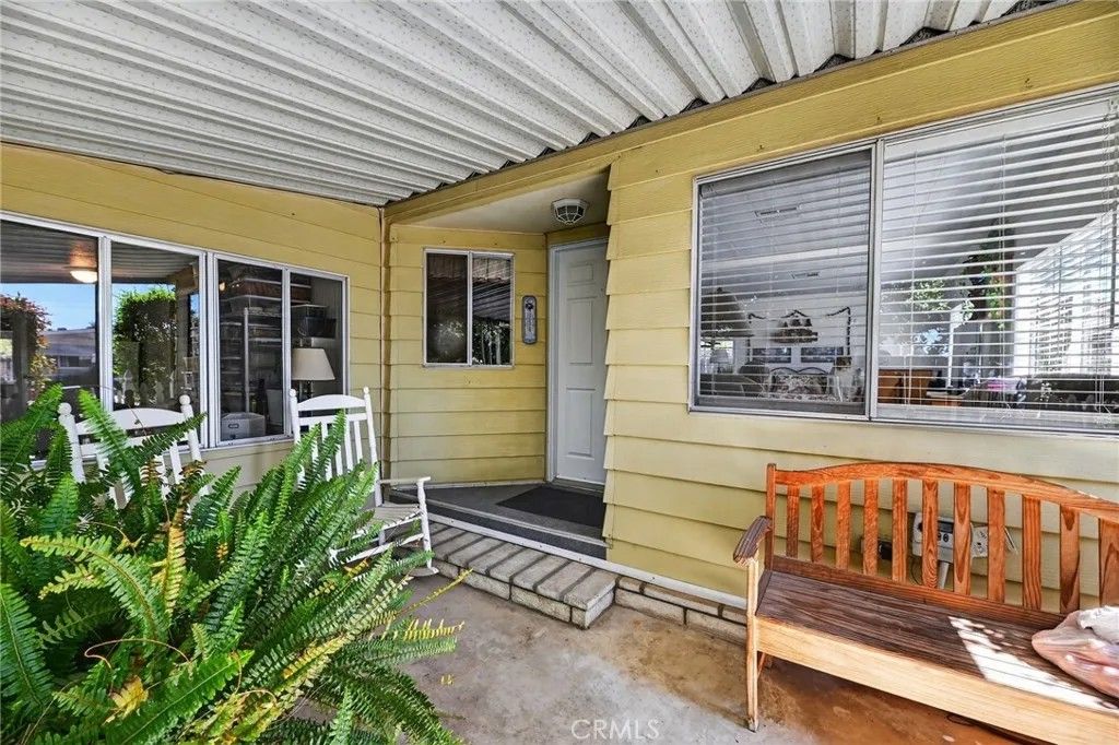 Photo of 43778 Hartley Ave, Hemet, CA 92544 (MLS # SW26056903)