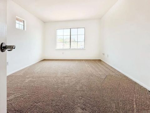 Tiny photo for 512 Bayona Loop, Chula Vista, CA 91910 (MLS # PTP2602494)