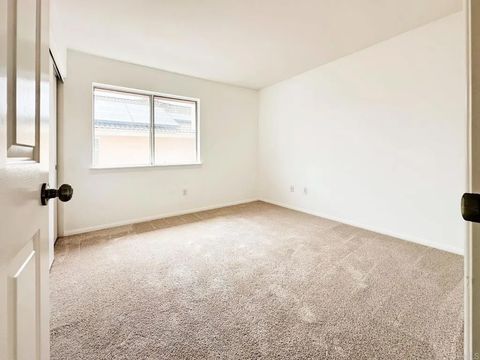 Tiny photo for 512 Bayona Loop, Chula Vista, CA 91910 (MLS # PTP2602494)