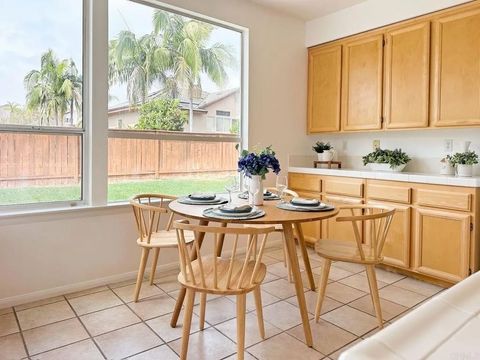 Tiny photo for 512 Bayona Loop, Chula Vista, CA 91910 (MLS # PTP2602494)