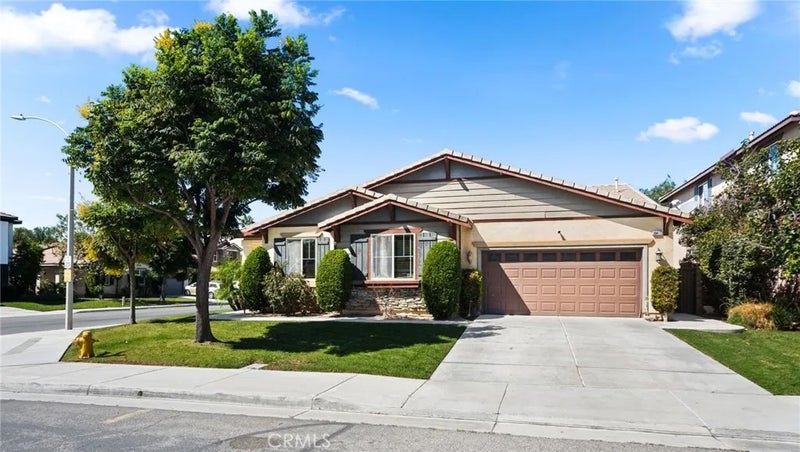 30411 LAMPLIGHTER Lane