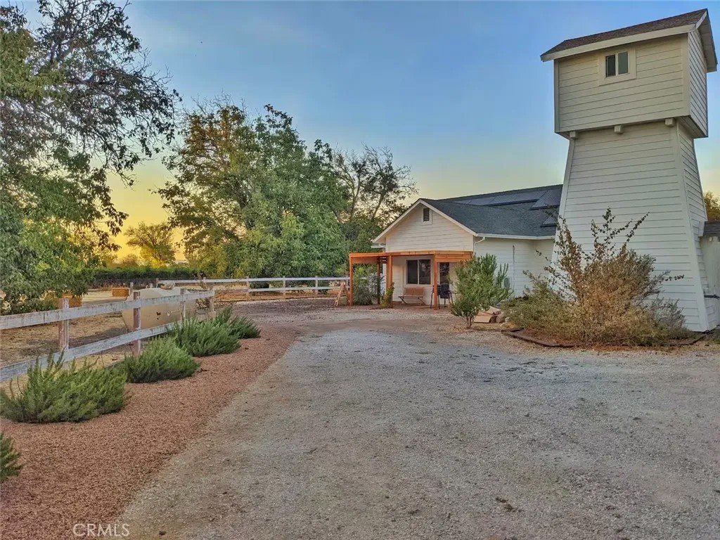 4550 Soda Bay