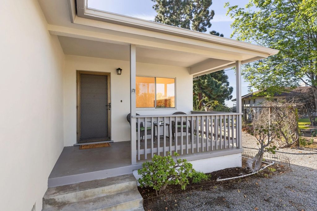 Photo of 905 Loma Ct, El Cajon, CA 92020 (MLS # 260004147)