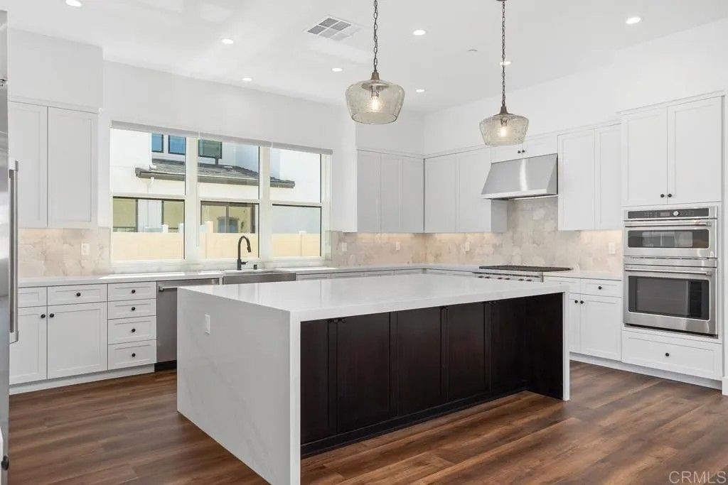 Photo of 1211 Stonemark Place, Vista, CA 92081 (MLS # NDP2511533)