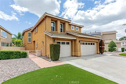 MLS: OC26117397