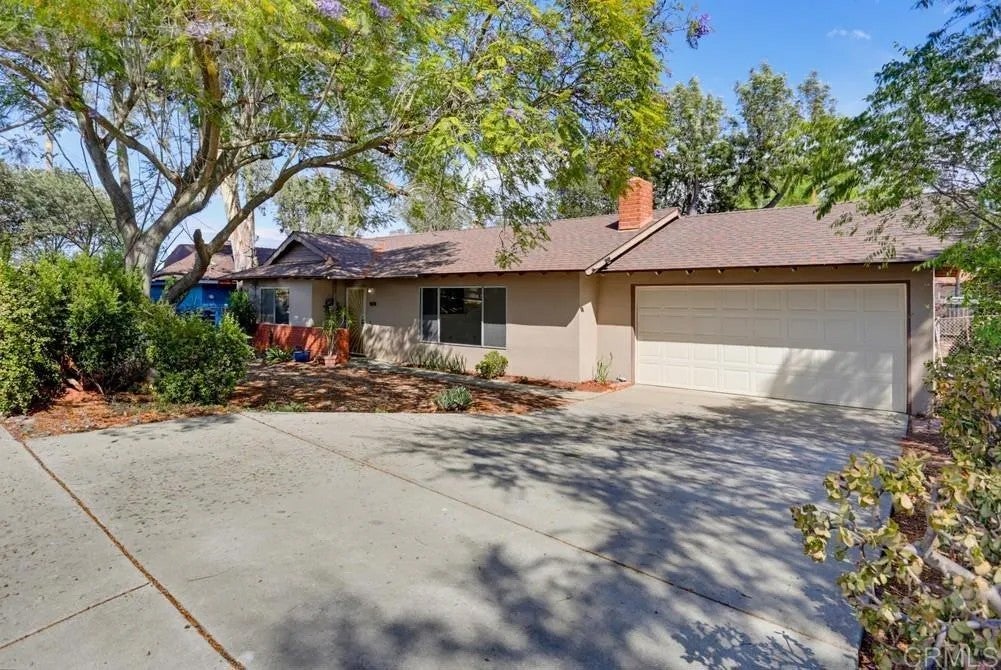 Photo of 310 Elbrook Drive, Fallbrook, CA 92028 (MLS # NDP2608757)
