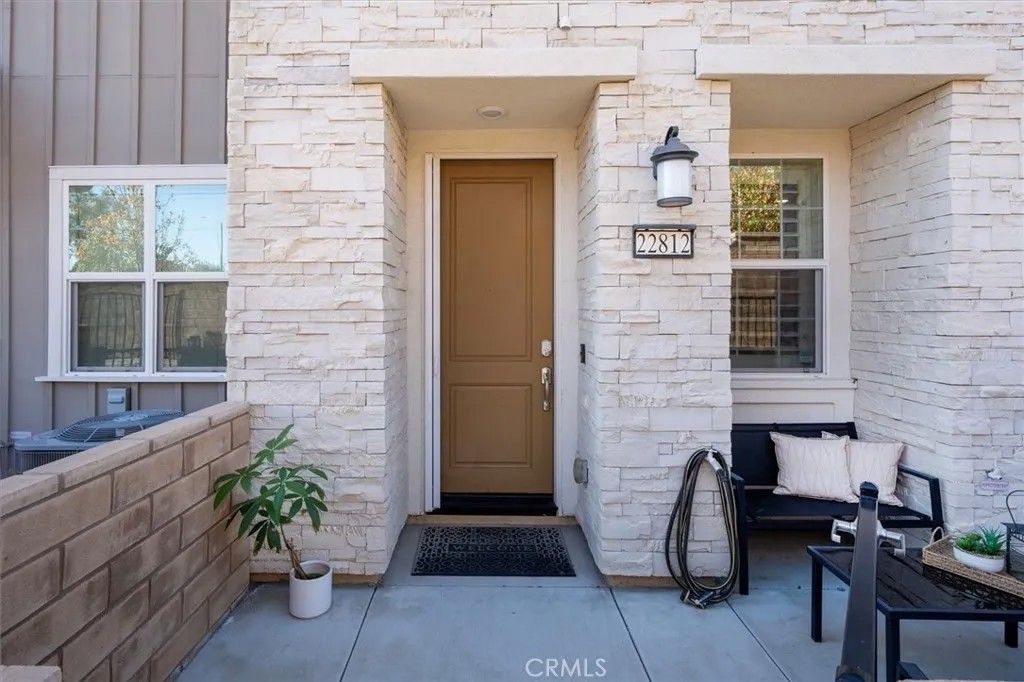 Photo of 22812 Harvest Mill, Saugus, CA 91350 (MLS # SR25269465)