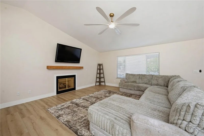 16906 Greenridge