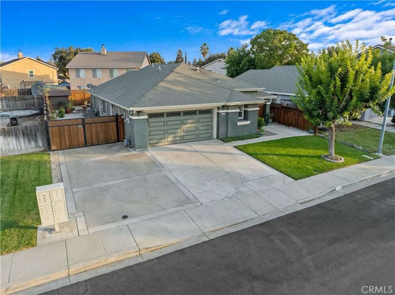 1228 Kingfisher Drive
