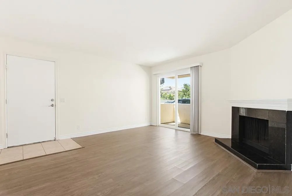 9939 Erma Rd 103