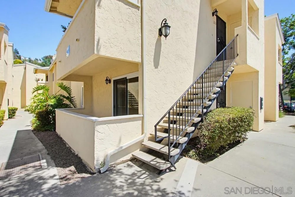 9939 Erma Rd 103