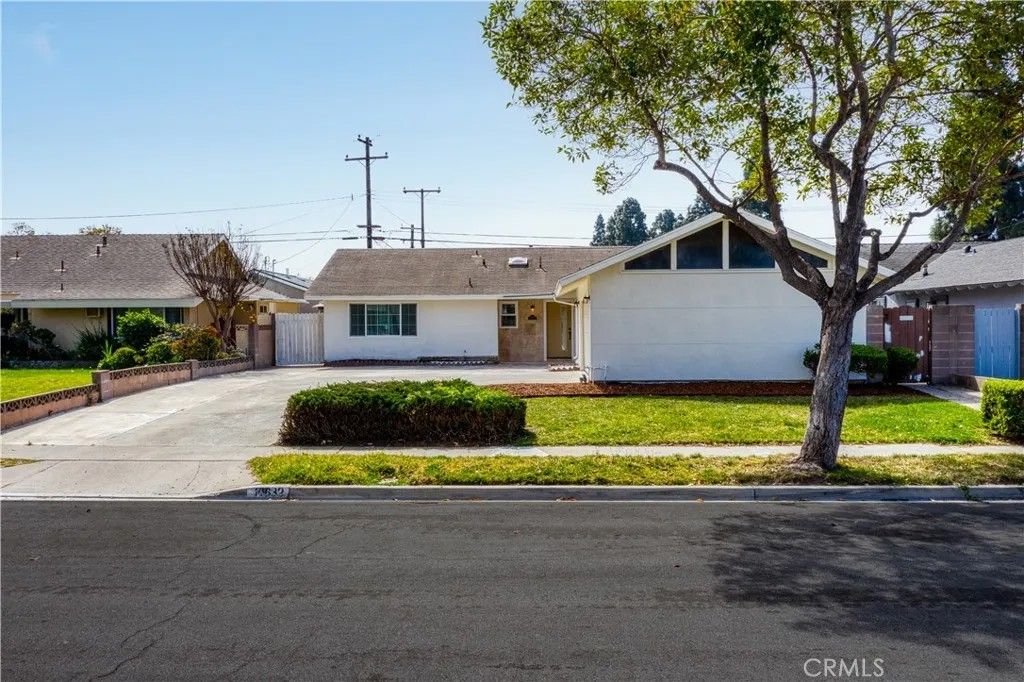 Photo of 10632 Henderson Ave, Garden Grove, CA 92843 (MLS # OC26053705)