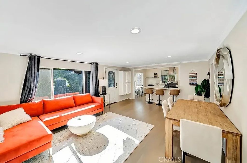 Photo of 14143 Hatteras Street, Sherman Oaks, CA 91401 (MLS # OC26005893)