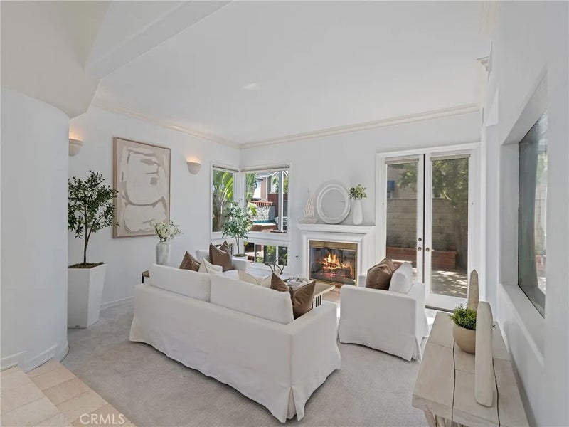 6264 Napoli Court