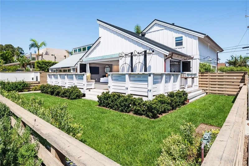 2609 Camino Del Mar