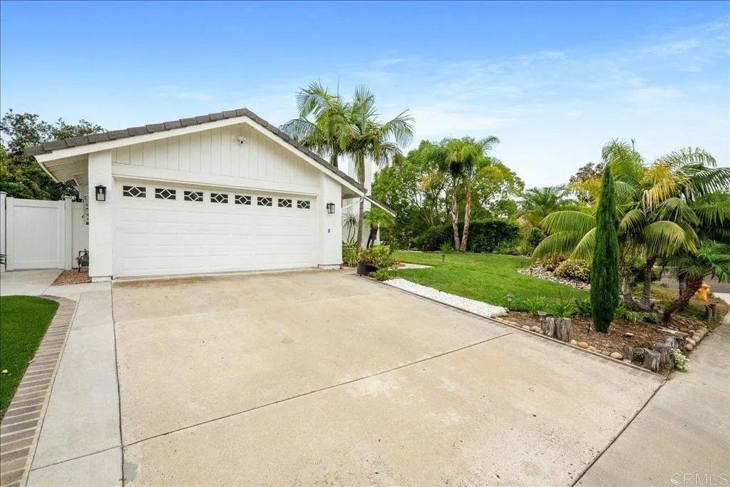 Photo of 2801 Jacaranda Avenue, Carlsbad, CA 92009 (MLS # NDP2509215)
