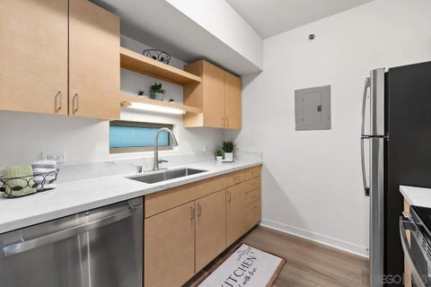 Tiny photo for 425 W Beech St #212, San Diego, CA 92101 (MLS # 260025095)