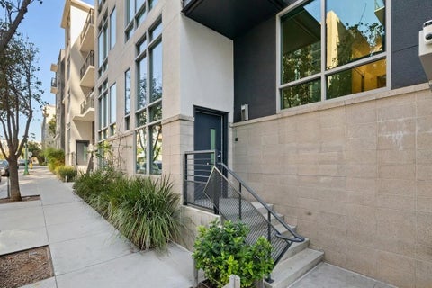 Photo of 425 W Beech St #212, San Diego, CA 92101 (MLS # 260025095)