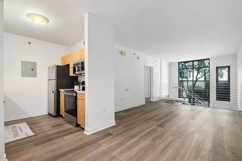 Tiny photo for 425 W Beech St #212, San Diego, CA 92101 (MLS # 260025095)