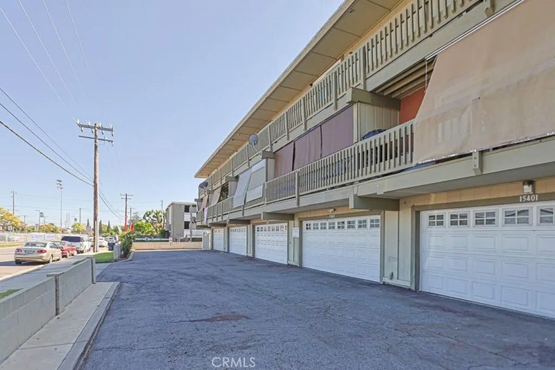 15405 Van Buren Street 6