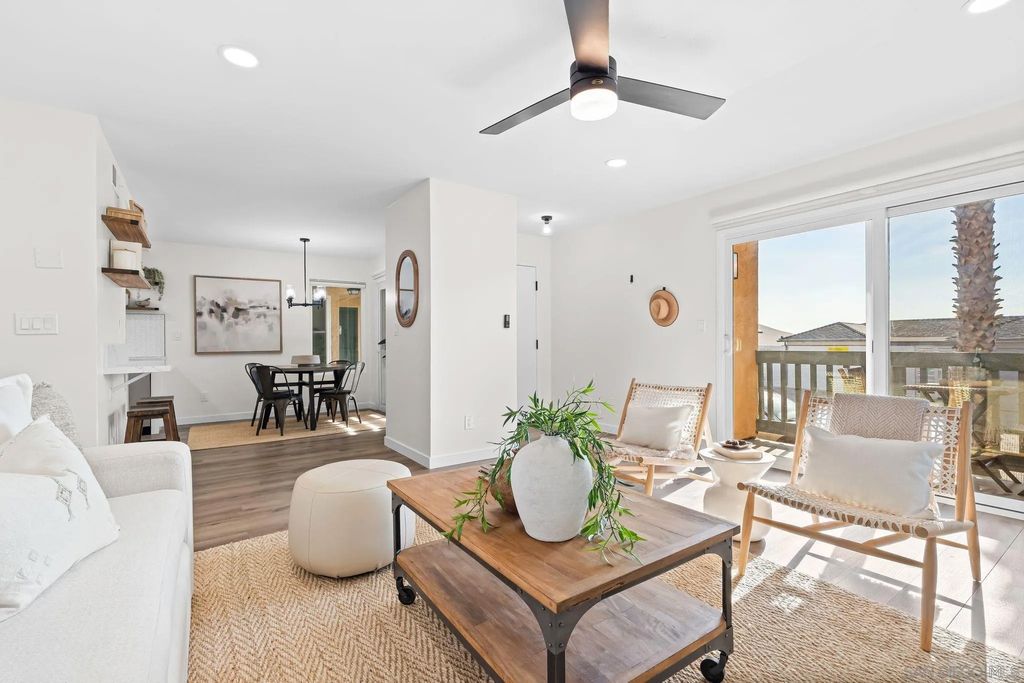 Photo of 1324 S Pacific #3, Oceanside, CA 92054 (MLS # 250043545)