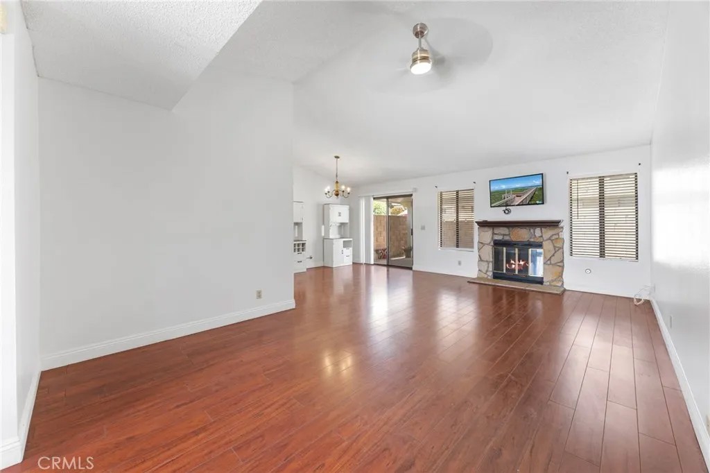 1368 Randolph