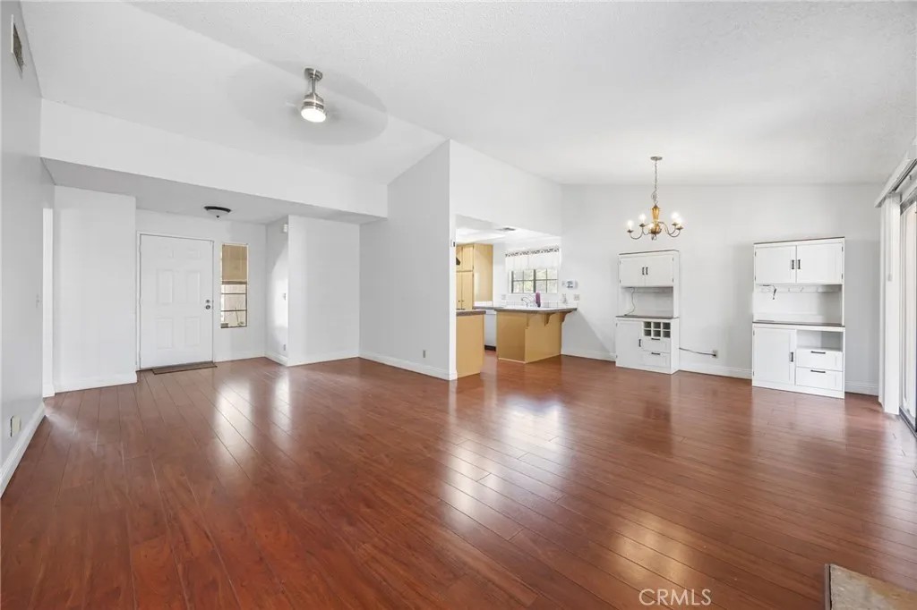 1368 Randolph