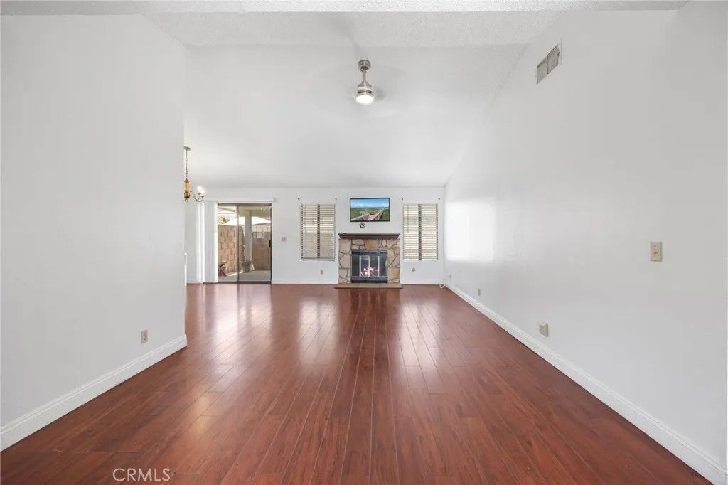 Photo of 1368 Randolph CIR, San Jacinto, CA 92583 (MLS # SW26117074)